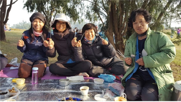 1호차 13조 조원들과 즐거운 점심 공양 시간