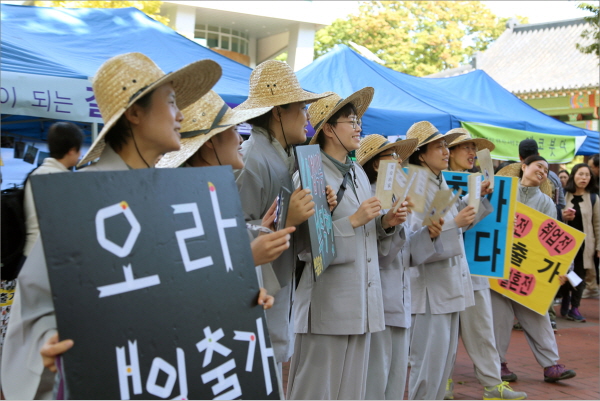 백일출가자 홍보 모습 백일출가자 홍보 모습