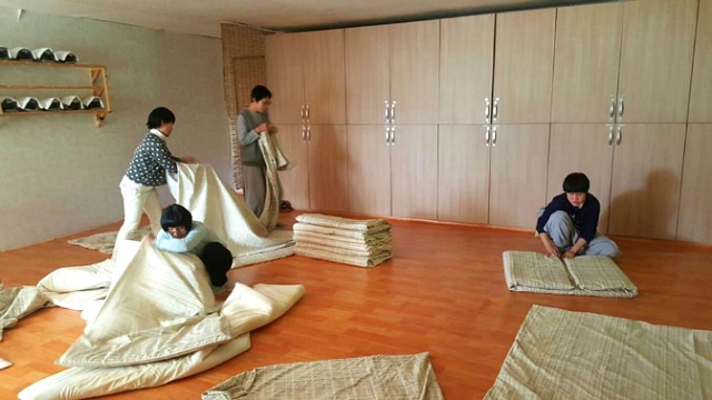 요와 이불 홑청 벗기기 요와 이불 홑청 벗기기