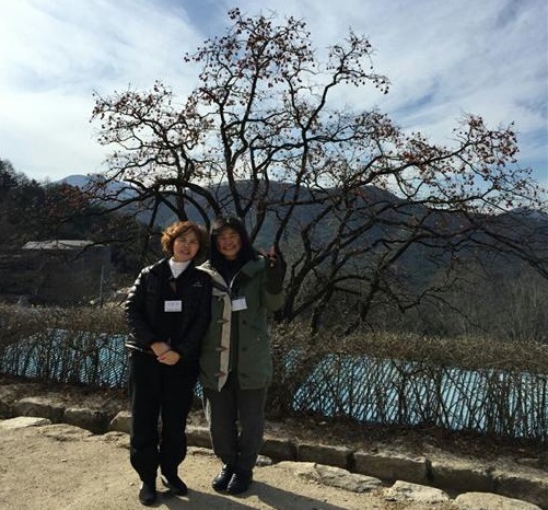 문경에서 (왼쪽 이윤주 님은 바라지로, 오른쪽 김은주 님은 불교대학 담당자로)