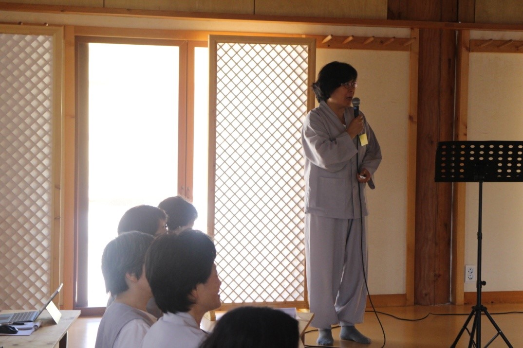 국제국 현황 발표 중인 김순영 님