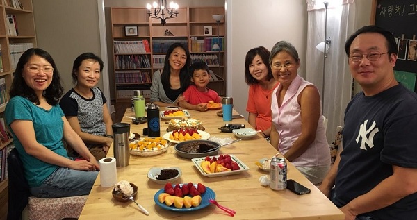 강연 자원봉사자들과 함께 즐거운 한 때~ ^^