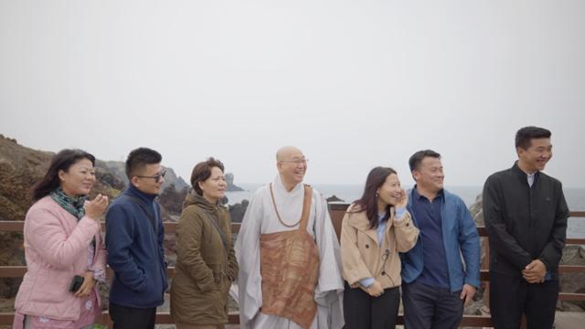 “강아지에 대한 트라우마가 있는데, 가족들이 키우자고 합니다.”