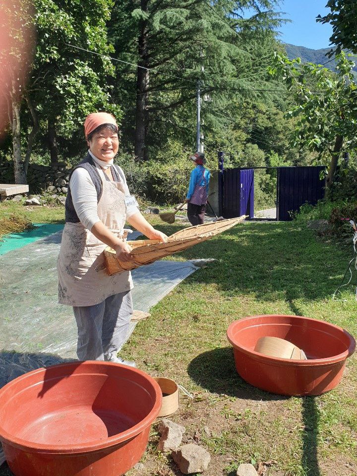 2018년 지리산 깨달음의 장 바라지때 들깨 타작