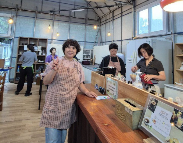 2025년 두북 살리고센터에서 봉사활동 중에