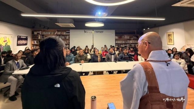 “10년 동안 게임에 빠져 인생을 낭비했습니다”