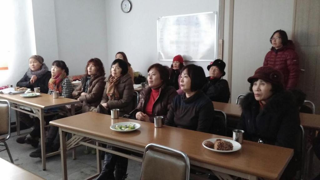 모두 법문의 향기에 빠져들었어요~~