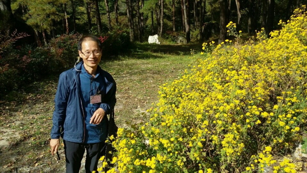 불교대학 사찰순례에서 가을불교대학 담당자로 참석하였다가 들꽃과 함께~