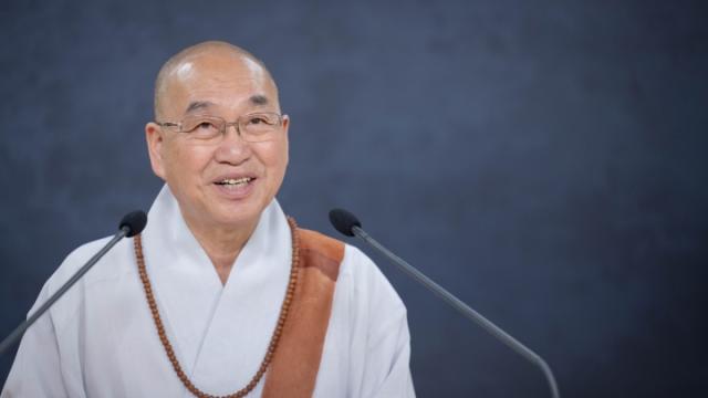 “나를 공격하는 사람과 계속 엮일 때, 어떤 마음으로 대해야 할까요?”