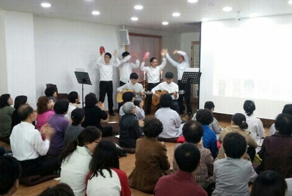청주법당 거사님, 법우님들의 근사한 축하 공연 ♬
