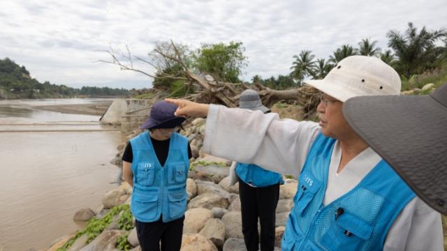 “불교 공부를 통해_희망을 갖고 희망을 주자.”