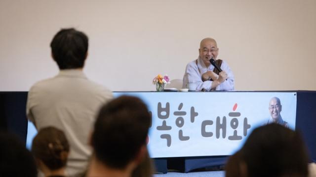 “갑작스러운 해외 발령, 서운함과 불안 속에 미래가 걱정됩니다”