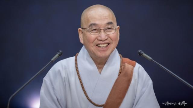 “지속가능한 개발을 하려면 구체적으로 무엇이 필요할까요?”
