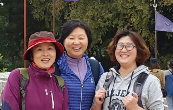 환하게 웃는 얼굴이 오늘의 최고 기행문이겠지요?~
