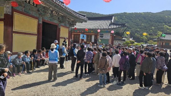 쉽고 재미있는 법륜스님의 설명을 들으며 쉽고 재미있는 법륜스님의 설명을 들으며