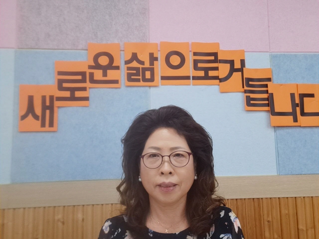 경전반 졸업식에서 김옥희 님