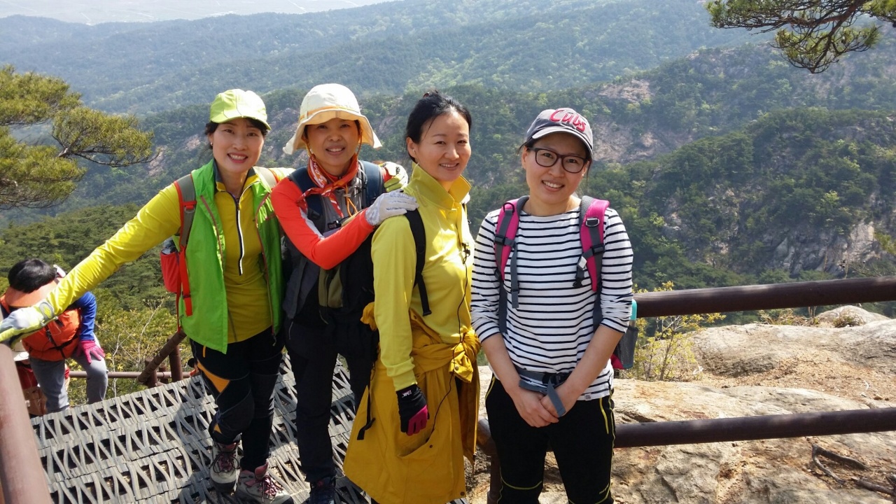 경주남산순례 맨왼쪽분