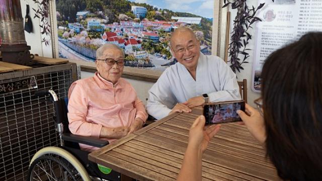 “사랑하는 강아지와의 이별이 두렵습니다.”