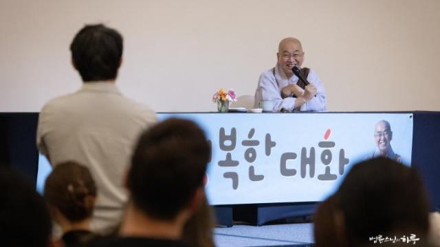 “갑작스러운 해외 발령, 서운함과 불안 속에 미래가 걱정됩니다”