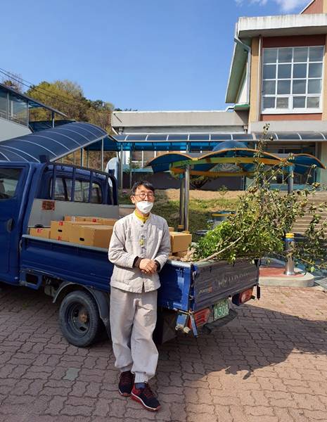 학교에서 김민응 님