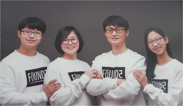 김현진 님의 따뜻한 가족사진