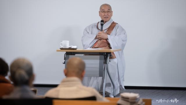 “아픈 딸과 남편을 두고, 나의 삶을 살아도 괜찮을까요?”