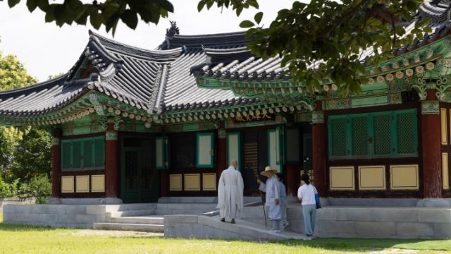 “91세 나이, 죽음을 기다리는 과정이 권태롭습니다”