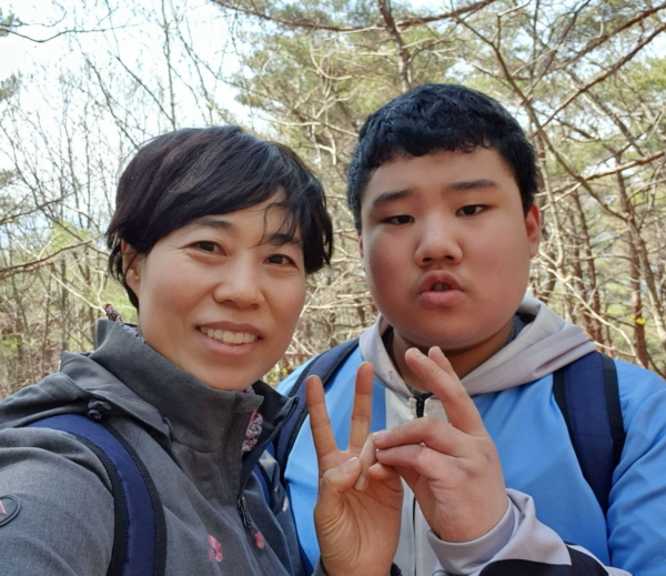 2023년 4월 큰아이와 팔공산 주말 산행