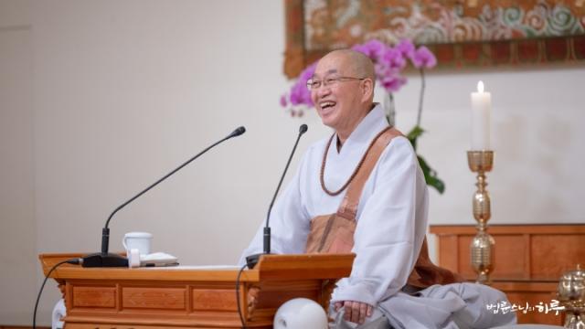 “두렵고 억울하고 수치스러운 마음, 어떻게 ‘탁’ 놓을 수 있을까요?”