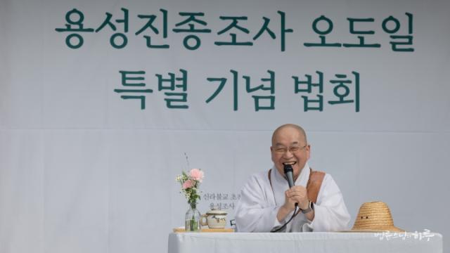 “부부관계를 피하는 남편, 그냥 이렇게 살아도 될까요?”