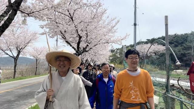 “자녀가 없는 부부인데, 노후를 어떻게 준비해야 할까요?”