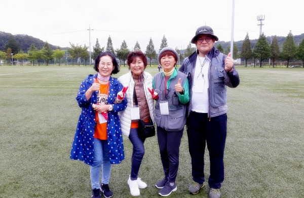 통일축전에서 동기 도반들과 함께(왼쪽에서 두 번째)