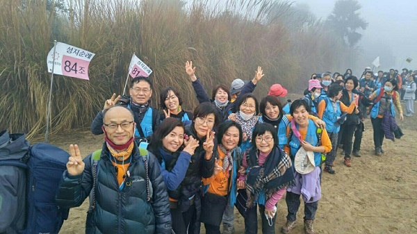 인도성지순례에서, 맨 앞이 노기선 거사님