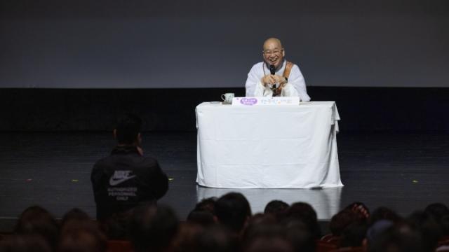 “연애를 하면 상처받는 일이 반복됩니다”